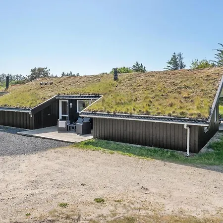 Beach Front Home In Blokhus With Sauna * Blokhus