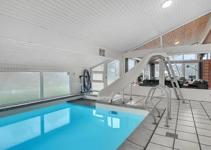 펜션 Lovely In With Sauna *