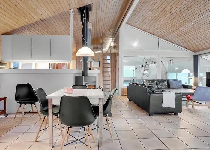 Lovely In With Sauna בית נופש בלוקהוס