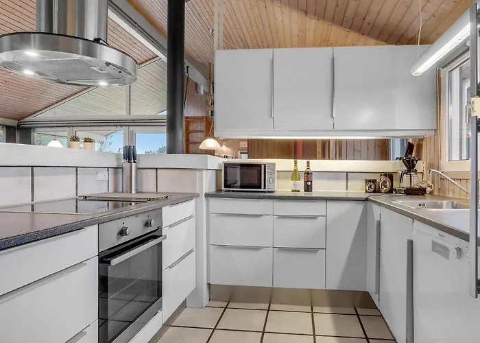 Lovely In With Sauna 펜션 *